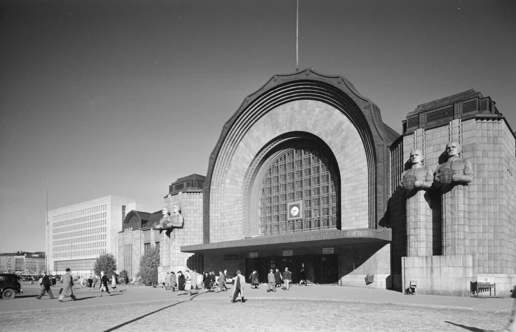 1930 年代から 1940 年代のフィンランドの歴史的写真 (Viljo Pietinen/フィンランド文化遺産局提供)