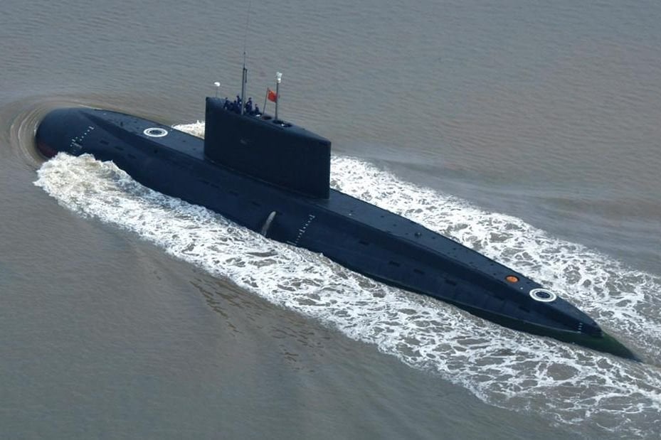 中国、潜水艦へのレーザー兵器搭載を検討 - スターリンク衛星への攻撃視野