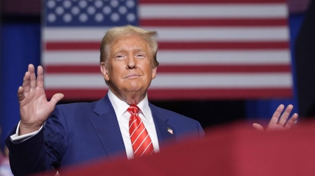 トランプ氏の口止め料訴訟を連邦裁判所に移送する要請は「不十分な」提出書類を理由に却下