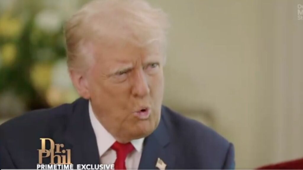 トランプ氏はフィル博士との激しいイエスの説教でカリフォルニア勝利を主張