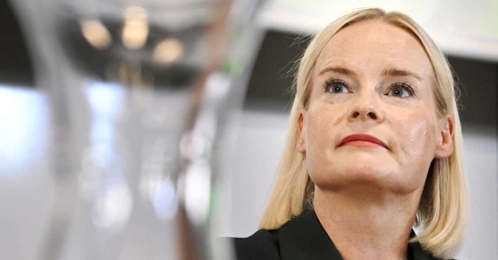 プーラ：フィンランド党は反人種差別キャンペーンを支持するが、実行に移す可能性は低い | Yle ニュース | Yle