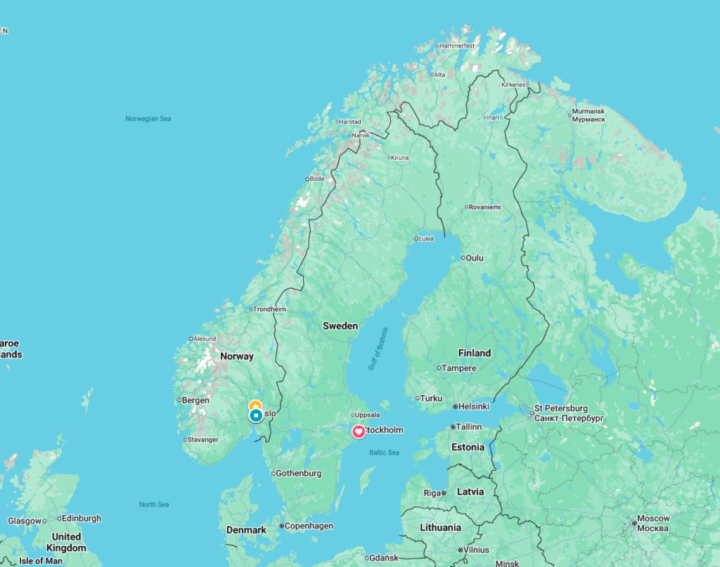 ノルウェーの歴史において、なぜノルウェーの北の国境がスウェーデンとフィンランドを囲み、ノルウェー/バレント海へのアクセスを妨げているのでしょうか?