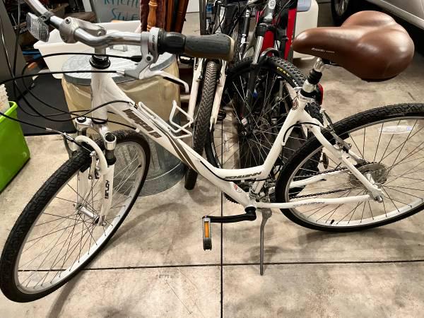 自転車を探しています。