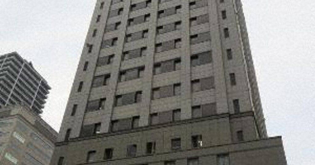 初老男性が競艇の払戻金ひったくられ、被害額は450万円 - 背後から近づき奪取、止めてあったバイクで逃走 ｜ 兵庫