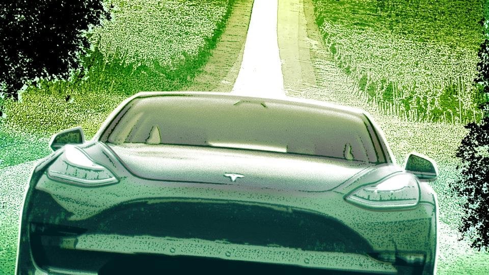 海外休暇にあえて電気自動車に乗ろうとするドライバーの数が異常事態に