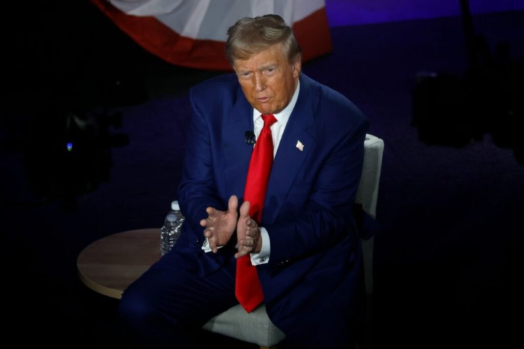 トランプ氏は選挙活動を維持するために8月に現金準備金3200万ドルを使い果たした