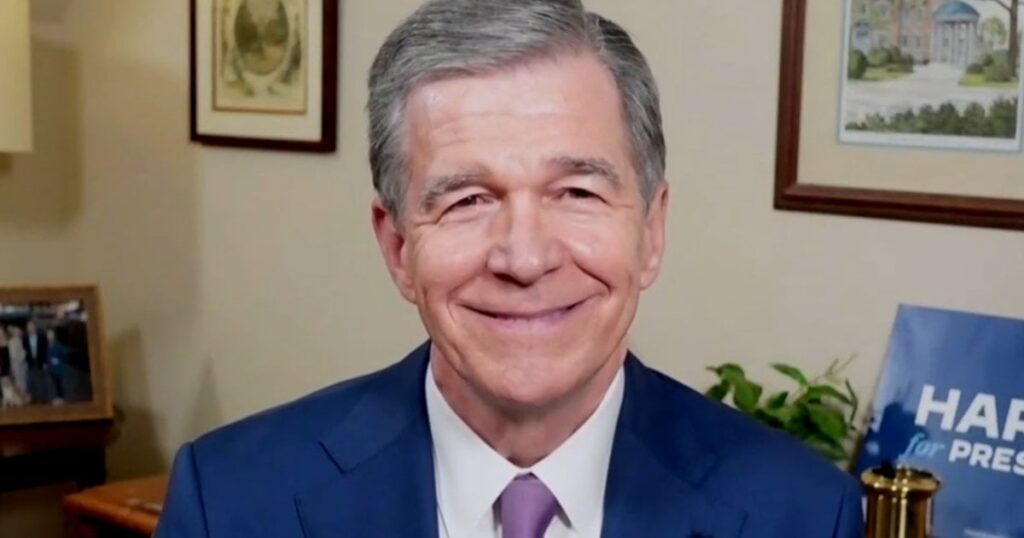 ノースカロライナ州知事ロイ・クーパー氏は、カマラ・ハリス氏が同州で勝利すれば「彼女は米国の次期大統領になる」と述べた。