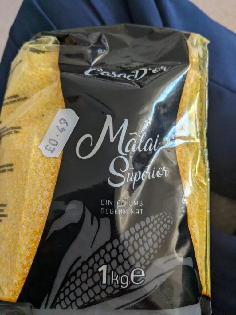 こんにちは！イギリス人です。地元のポーランドの店でいくつかの品物をもらったのですが、それが何なのかよくわかりません。誰か翻訳できる人はいませんか？