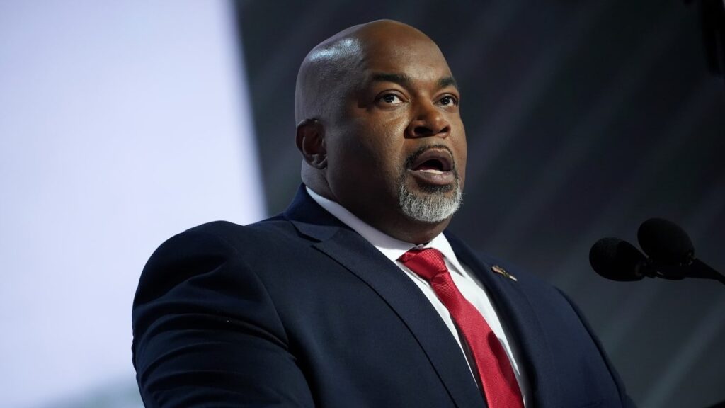 トランプ氏が支援を撤回し、共和党は「黒人ナチ」マーク・ロビンソン氏への資金援助を停止