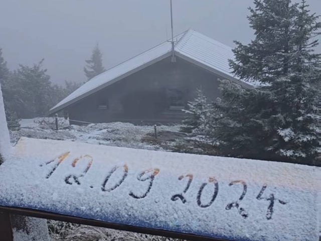 シュマバ - 2024/12/09 - 初雪