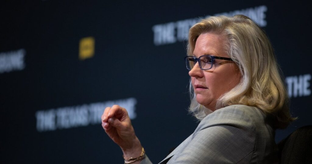 リズ・チェイニー、テキサス州上院議員選挙で民主党のコリン・オルレッド氏を支持、父親はカマラ・ハリス氏に投票すると語る