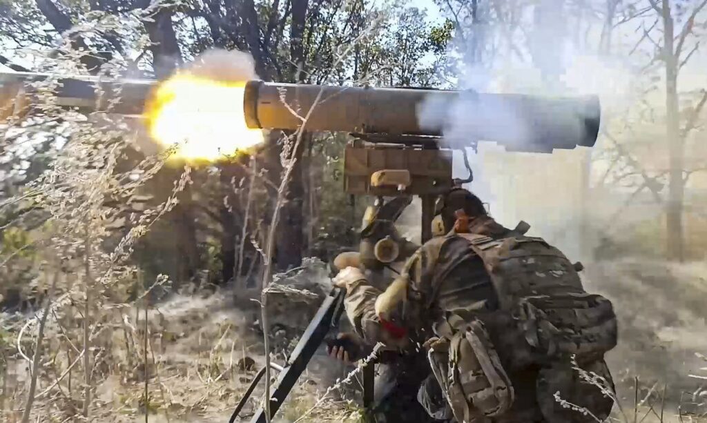 ウクライナ軍、再びロシア国境を越えたと主張