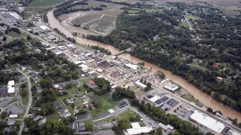 米国：ハリケーン・エリンによる死者数は現在64人となっている
