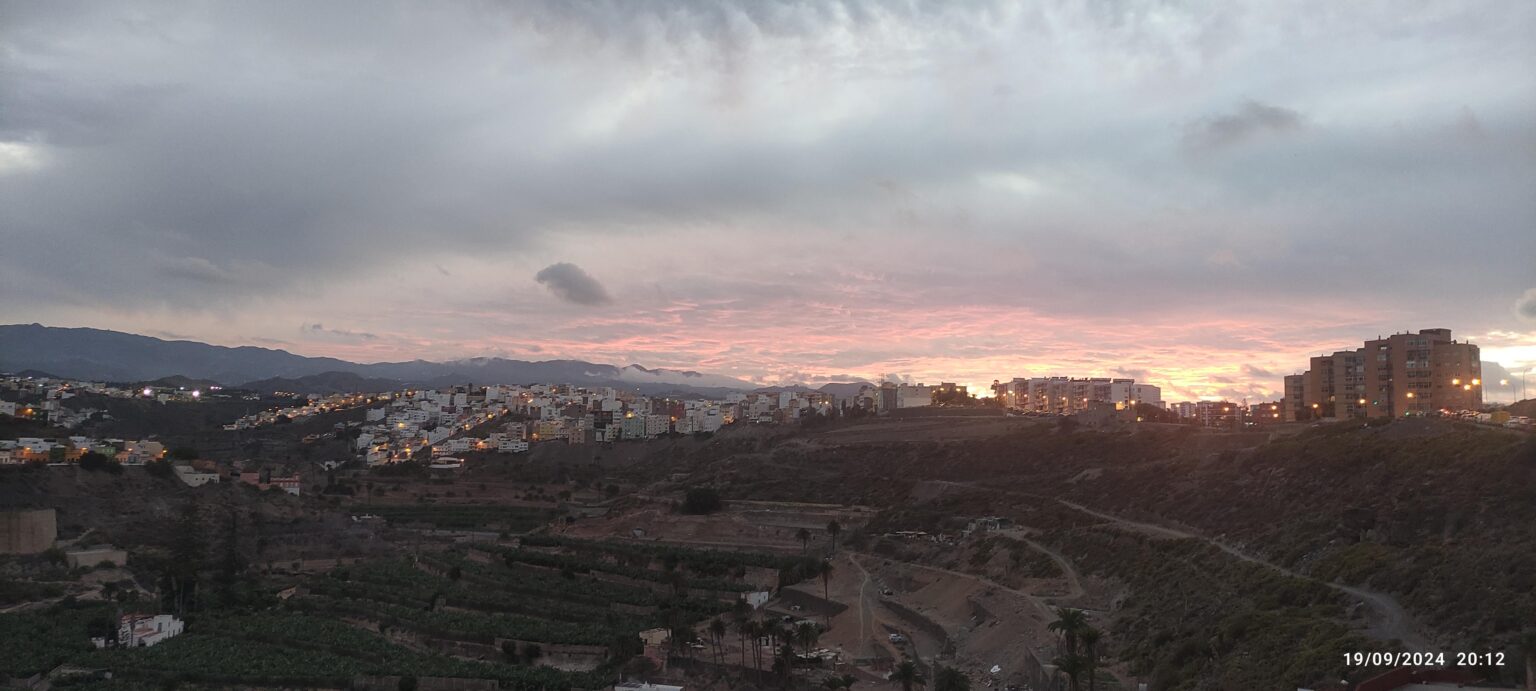 ラス パルマス (グラン カナリア島) の夕日