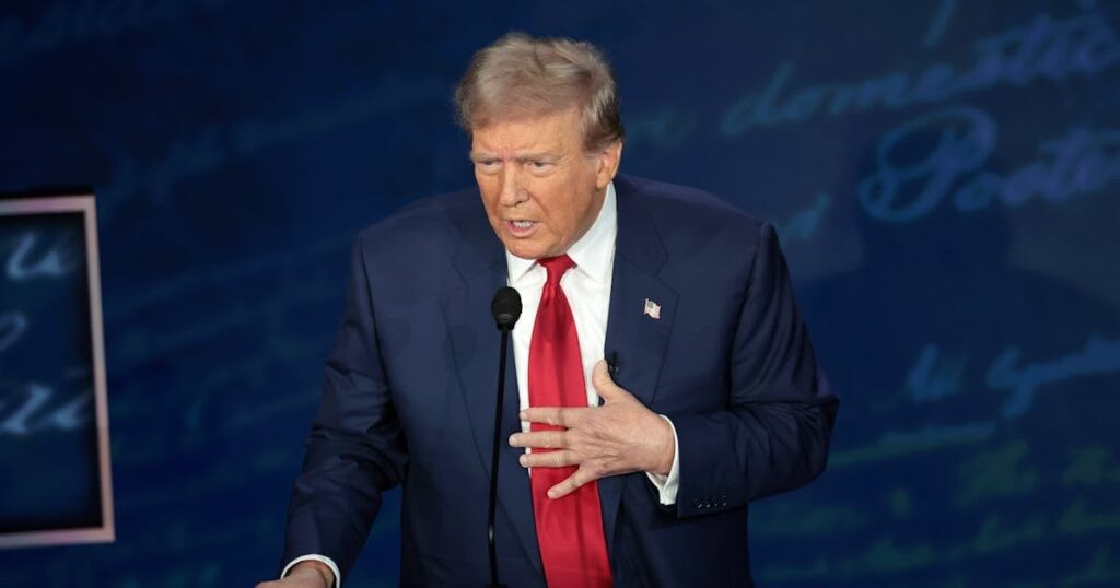 討論開始から数分でトランプ氏、中絶に関する恥ずかしい事実確認を受ける | ドナルド・トランプ氏はお気に入りの論点を再利用しようとしたが、ABCニュースは彼がアメリカ国民に嘘をつくことを許さなかった。