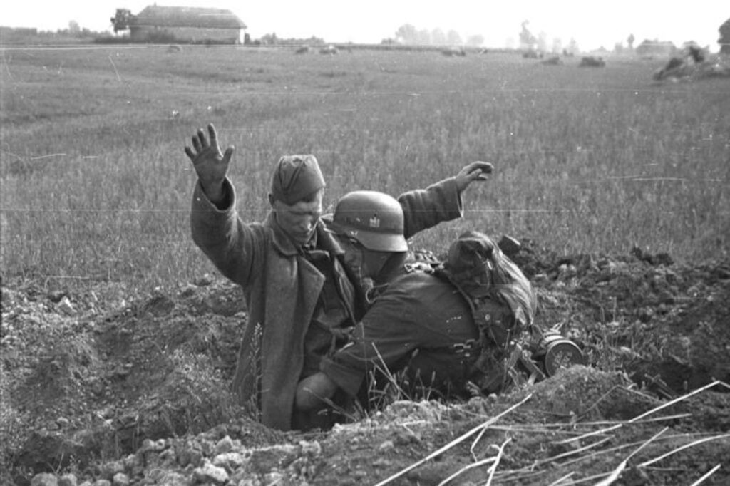 ロシア人は破滅する：ウクライナの将来の勝利の歴史的および文化的背景 - War on the Rocks。興味のある方には、説得力のある長めの記事です。