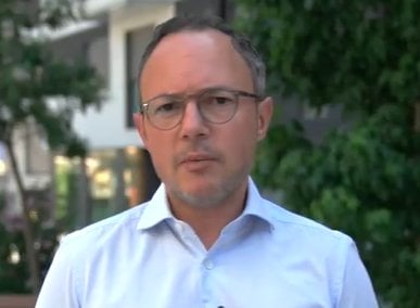 Espot のビデオでは、アパートを賃貸市場に投入するための措置と、不動産への海外投資のブレーキについて説明しています