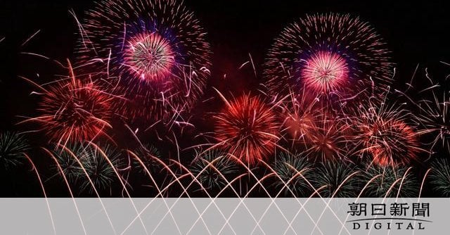 「大曲の花火」1万8千発で観客を魅了 世界3位の花火師の作品も