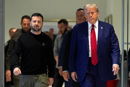 ウクライナのウォロディミル・ゼレンスキー大統領は金曜日、ニューヨークのトランプタワーでドナルド・トランプ大統領と会談し、ウクライナで進行中のロシアの戦争を終わらせる時が来たと宣言した。