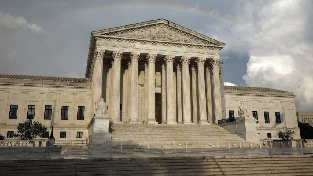 アメリカ人の大半が最高裁の任期制限を支持：世論調査