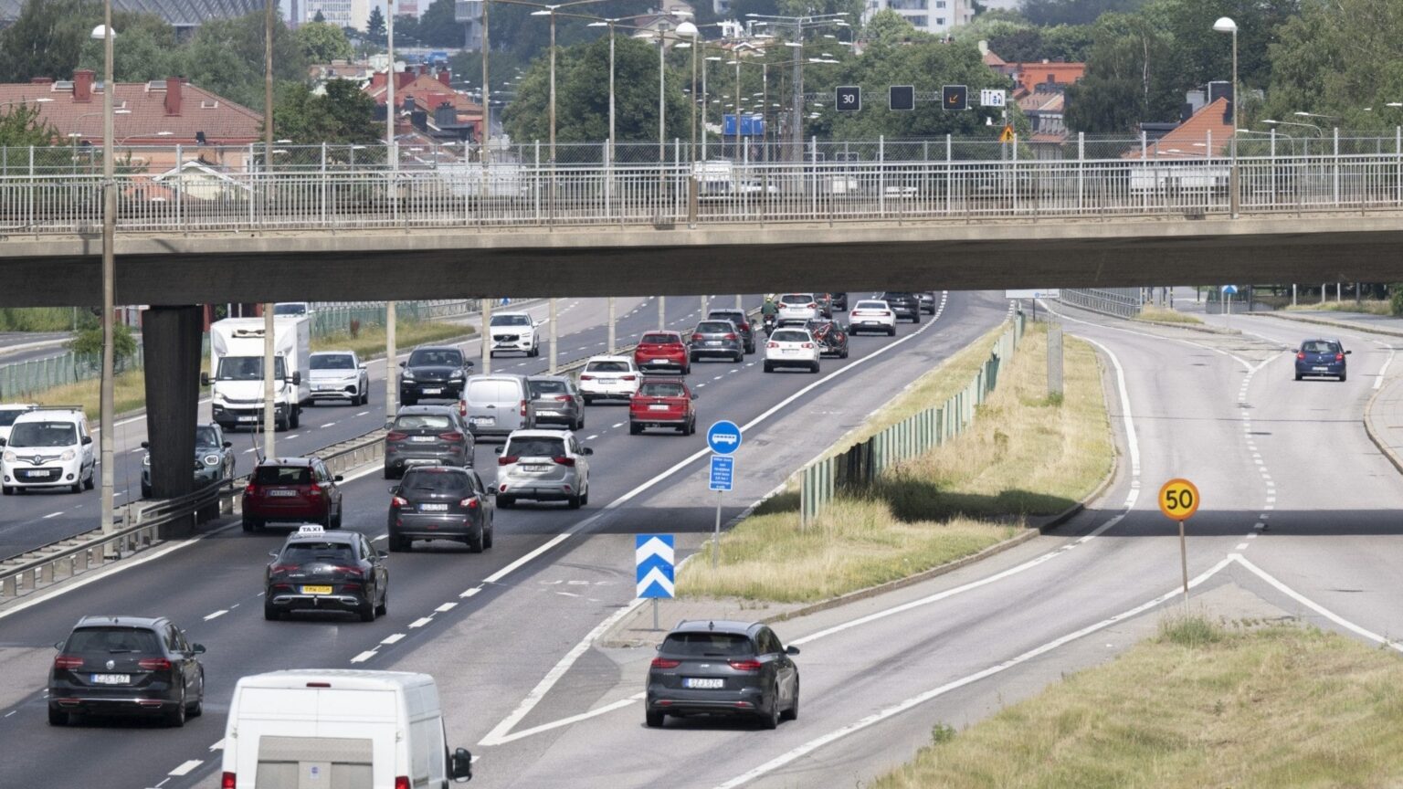 旅行控除が増加 - 多くの運転手はより多くの税金を取り戻している - ニュース (Ekot)