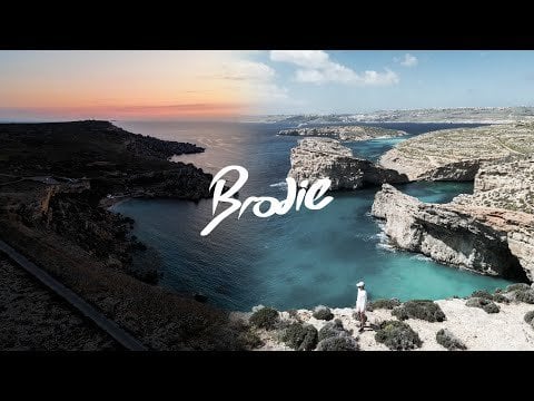 マルタ、ゴゾ、コミノの風景をフィーチャーした、マルタ旅行の映画のようなフィルムです。ビデオを簡潔にするために一部はカットされていますが、ご要望があれば拡張版をリリースする可能性もあります。