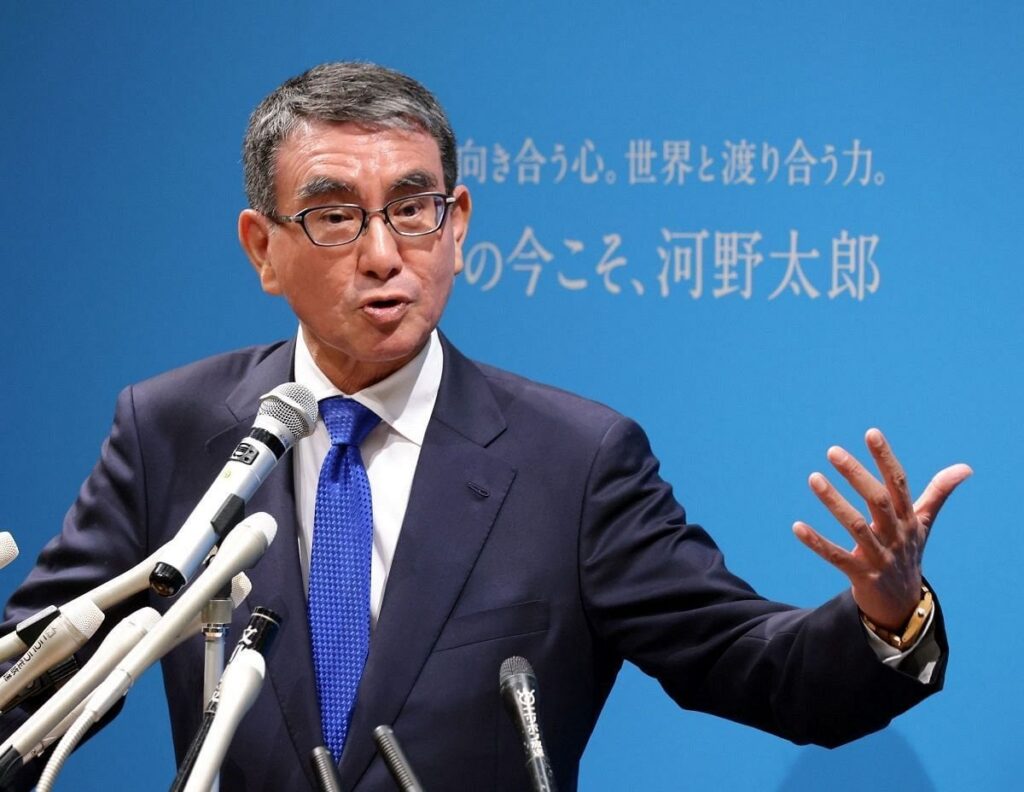 河野太郎氏に批判続々…マイナ保険証で「逆に疑念を抱かせた」 突破力が裏目に？ ― 必要以上に不安あおった