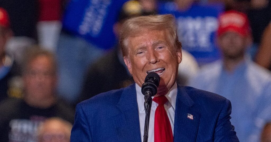 トランプ大統領、突然の新たな世論調査で女性有権者を大暴言で激怒