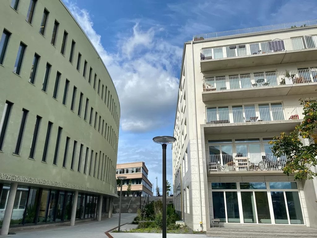 学生寮の待ち時間が半減