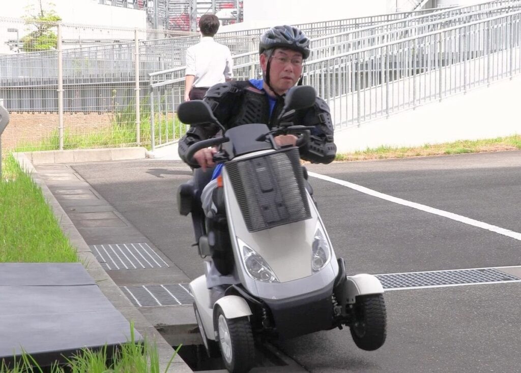 高齢者、身近な危険に注意 車いすや介護ベッド、死亡例も―ＮＩＴＥ