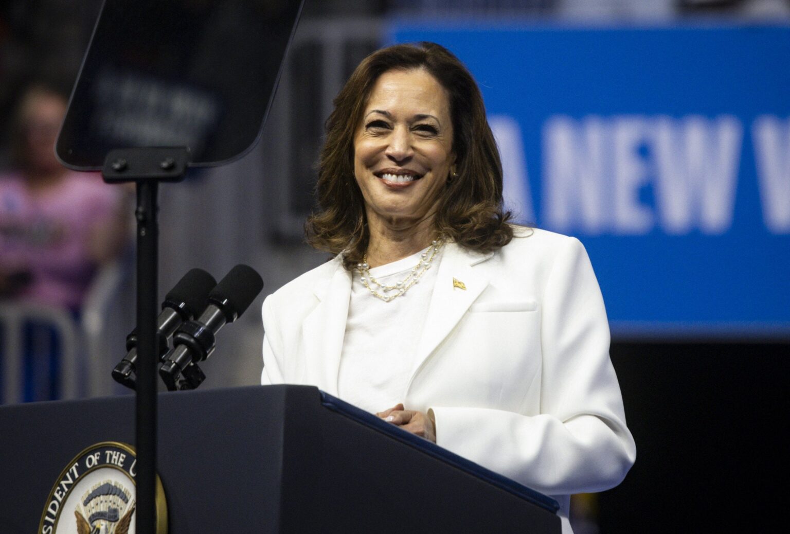 共和党員の4分の1がカマラ・ハリスの選挙運動を好意的に見ている：新たな世論調査