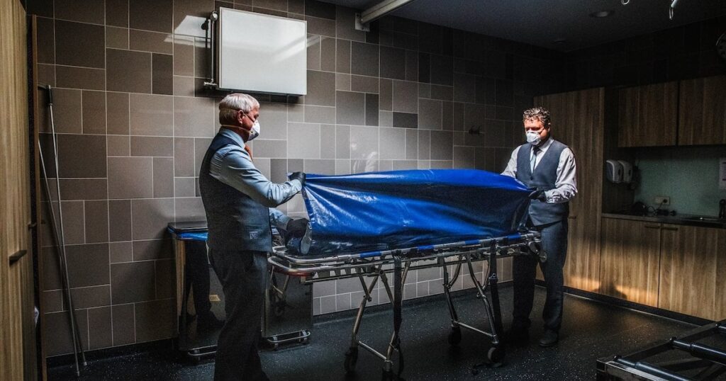 研究:コロナ禍における超過死亡は主にワクチン接種を受けていない人々の間で発生した 研究:コロナ禍における超過死亡は主にワクチン接種を受けていない人々の間で発生した