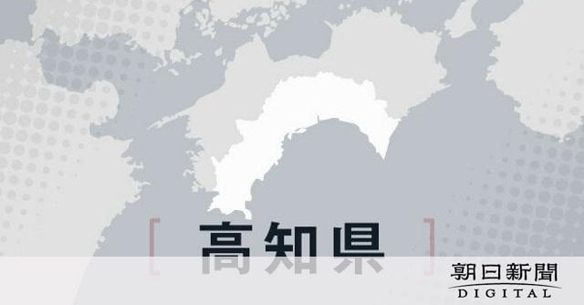 イノシシ、かんだり体当たり 女性3人病院に搬送 高知県土佐市