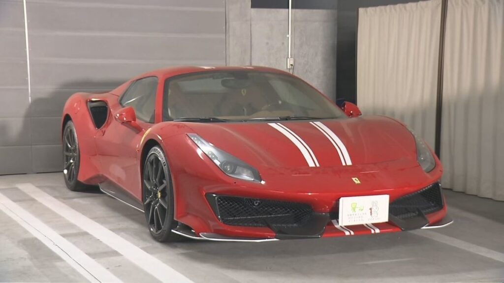 差押のフェラーリをネット公売、不動産以外では過去最高額となる約9400万円で落札 ｜ 国税庁