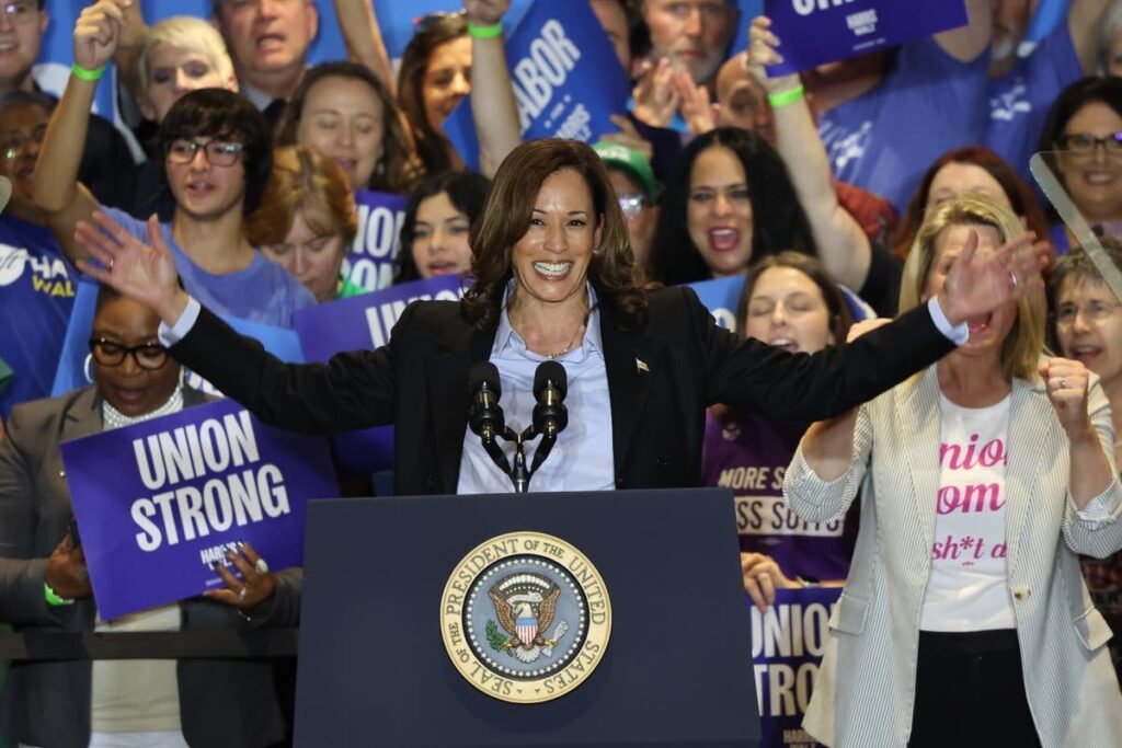 ペンシルベニア州で黒人女性と若者の投票登録が急増、トランプ氏にとって問題に