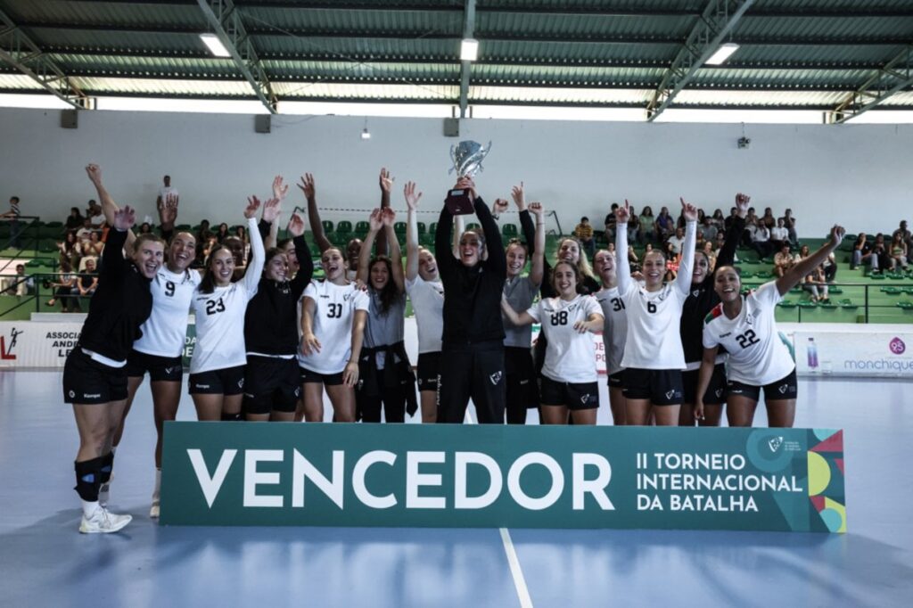 女子ハンドボールチームがバターリャ国際大会で優勝