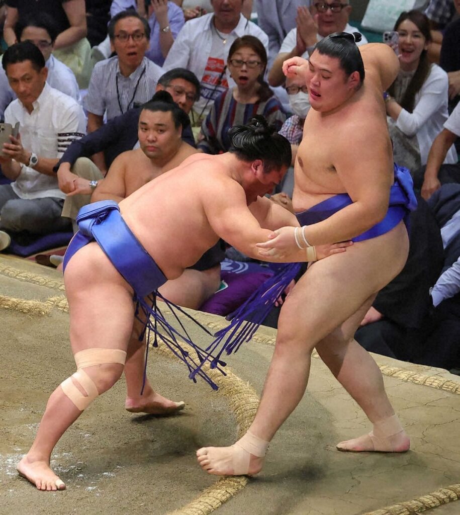 ［相撲］大関昇進めざす大の里に土、若隆景が寄り切り連勝止める