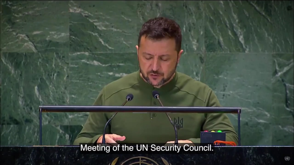 ゼレンスキー大統領は米国での30回近くの会談後、「ウクライナを支持するすべての人に感謝する」と述べた。