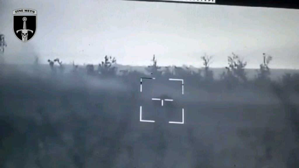 ドネツク戦線で第33機械化旅団のオペレーターがロシアの装甲車両に対して使用するストゥーグナP対戦車誘導ミサイル。2024年9月