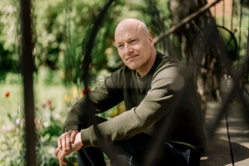 ピーター・クリルド・クリットガード氏: エンヘズリステン氏が旧友と明確に距離を置く時期が来た