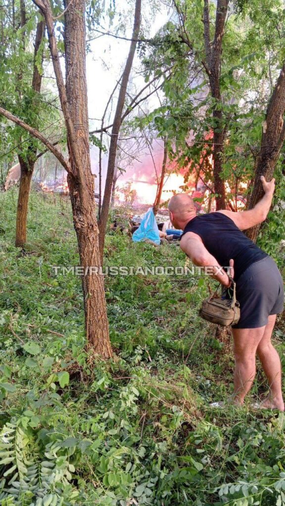 ロシア軍兵士が、クルスク地域でのウクライナのドラゴン無人機の活動の成果を評価している。