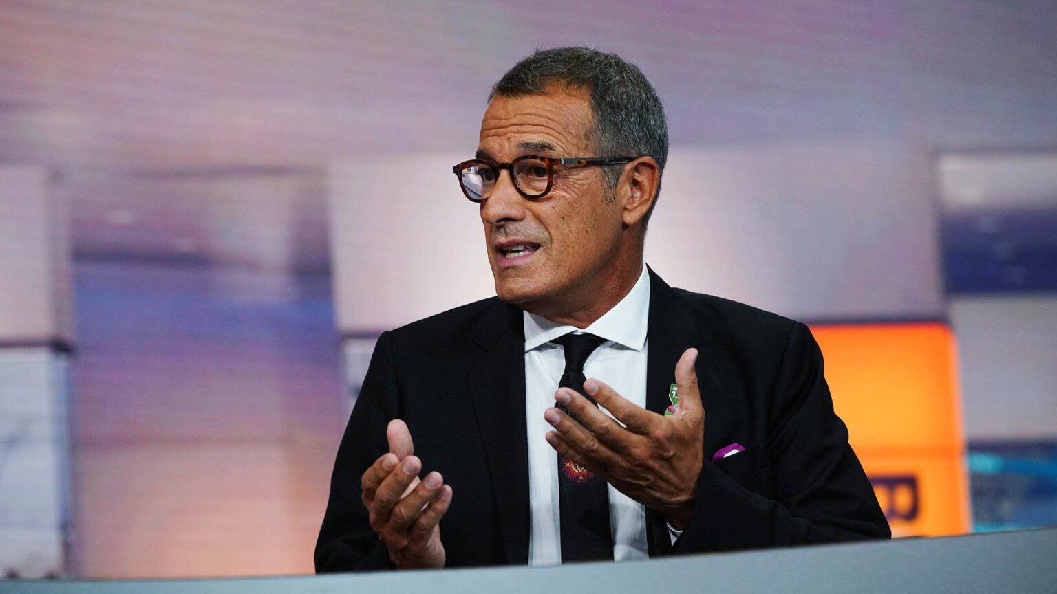 元ポルトガル政府高官からCEOに転身したアントニオ・メキシア氏が英領バージン諸島に590万ドルを秘密裏に保有