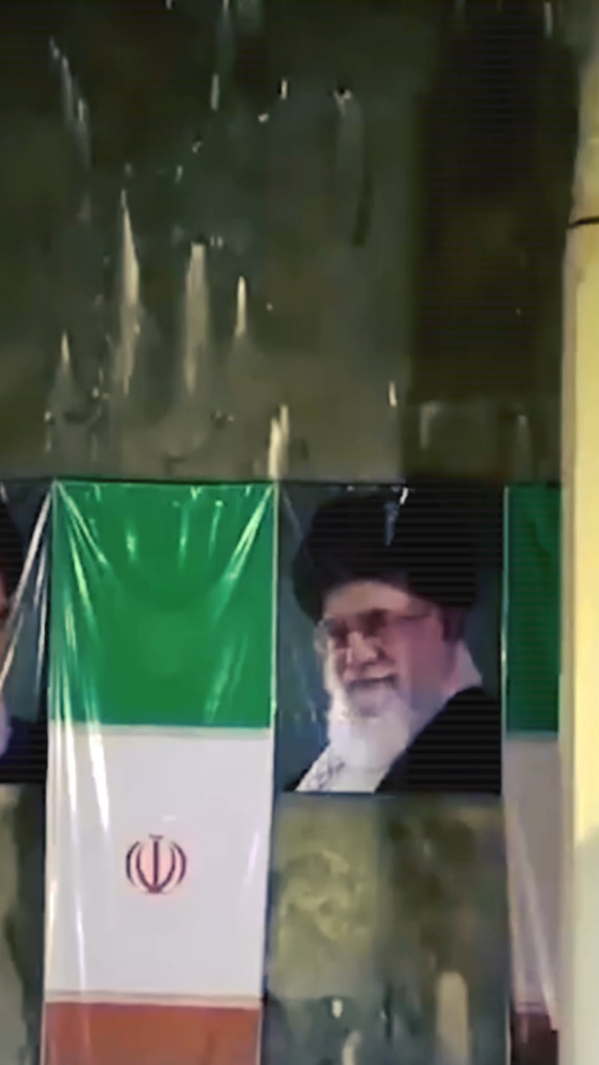 イランはウクライナ攻撃に使用できる弾道ミサイルをロシアに引き渡す準備をしている。国際制裁を強化することでイランの攻撃を阻止できる。そしてウクライナの独立権を守るために西側諸国の武器をさらに提供することで阻止できる。