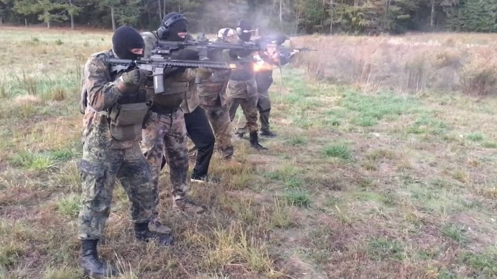 オランダの十代の少年、極右テロ組織「ザ・ベース」に参加の疑い