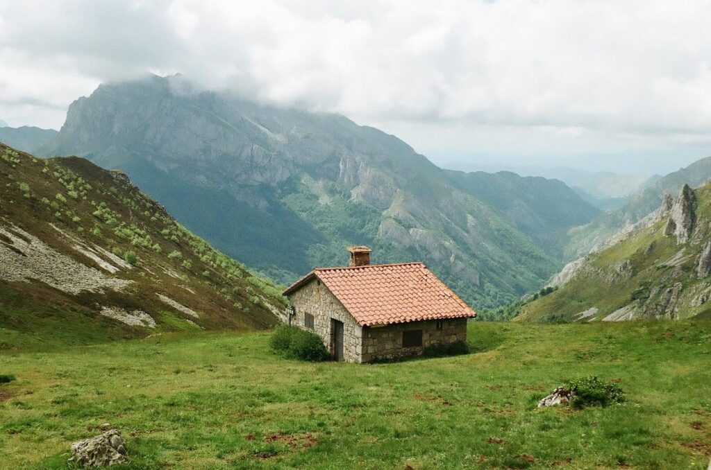 レオンのフレデ保護区。私の写真をもっと見たい、スペイン北部を旅した私の文章を読みたい場合は、以下のリンクを残しておきます。