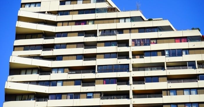 親戚から贈られた住宅所有者が受け取る側になる可能性がある