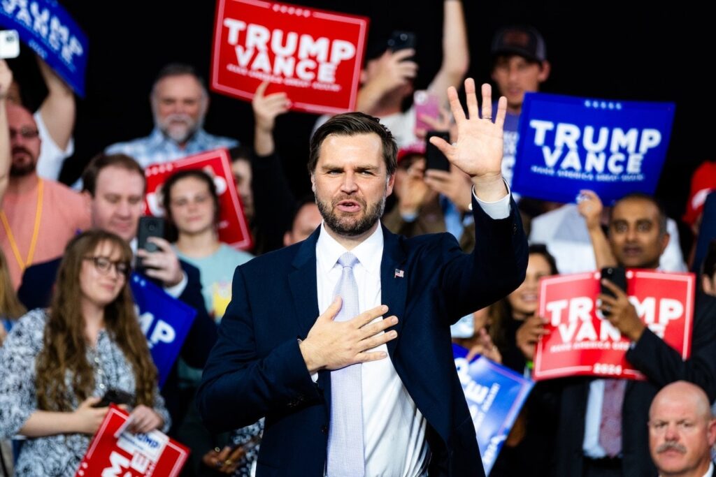 JDヴァンス氏は2020年のメッセージで、トランプ氏は「政策を完全に果たせなかった」と述べた