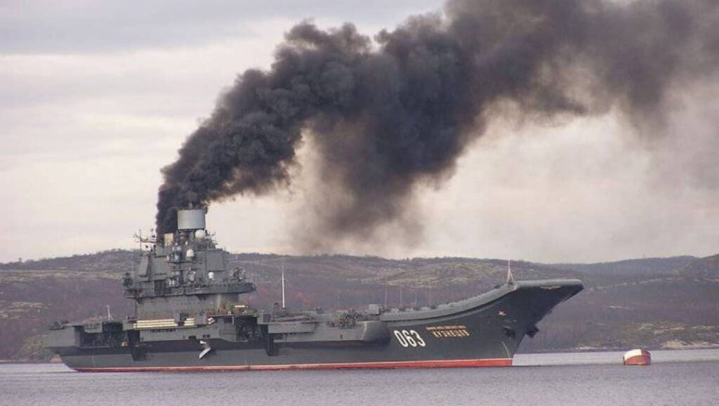 ロシア海軍は、現在退役中の航空母艦「アドミラル・クズネツォフ」の乗組員から機械化大隊「フリゲート」を編成した。ハリコフに駐留していた同大隊は、ポクロフスク戦線に転属した。