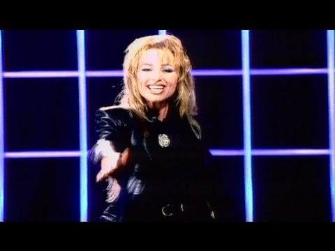 彼のひげのライン