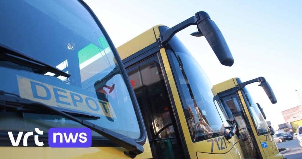 デ・レイン氏とTEC氏のために運転するバス会社を捜索し、入札や価格協定を偽装した疑いがある。